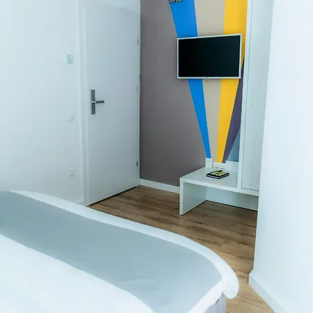 Catharsis House - Self Check In And Self Checkout Hotel Oradea Exterior photo